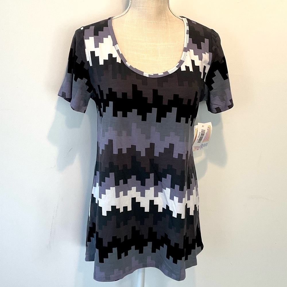 Lularoe Classic T T-shirt - NWT